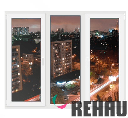 Трёхстворчатое пластиковое окно Rehau поворотное + глухое + поворотно-откидное Трёхстворчатое пластиковое окно Rehau поворотное + глухое + поворотно-откидное